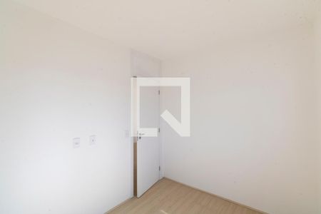 Quarto 1 de apartamento para alugar com 2 quartos, 40m² em Campo Grande, Rio de Janeiro