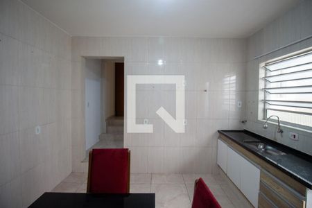 Casa à venda com 60m², 2 quartos e 2 vagasCozinha