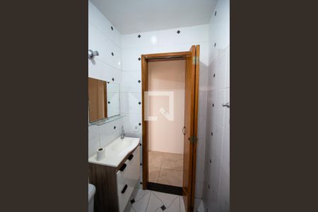 Casa à venda com 60m², 2 quartos e 2 vagasBanheiro