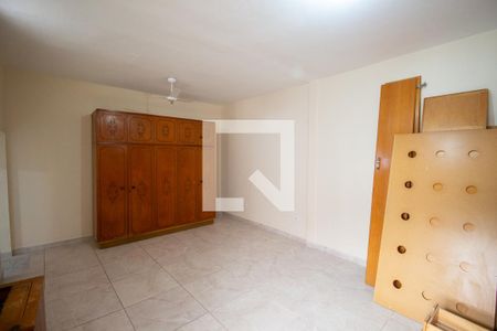 Casa à venda com 60m², 2 quartos e 2 vagasQuarto 2