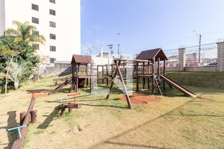 Apartamento para alugar com 63m², 2 quartos e 1 vagaÁrea comum - Playground