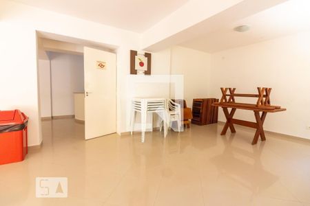 Apartamento para alugar com 63m², 2 quartos e 1 vagaÁrea comum - Salão de festas