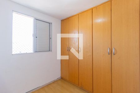 Quarto 1 de apartamento para alugar com 2 quartos, 54m² em Santa Maria, Osasco