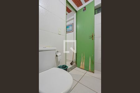 Casa à venda com 358m², 8 quartos e 1 vagaBanheiro