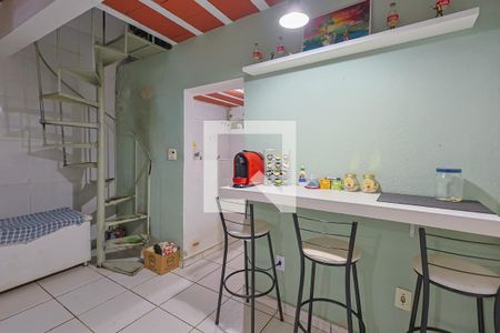 Casa à venda com 358m², 8 quartos e 1 vagaCopa