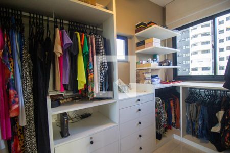 Apartamento à venda com 75m², 3 quartos e 2 vagasSuíte 2