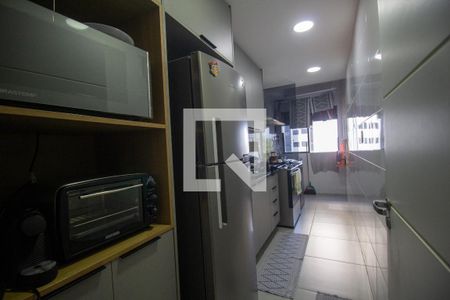 Apartamento à venda com 75m², 3 quartos e 2 vagasCozinha e Área de Serviço