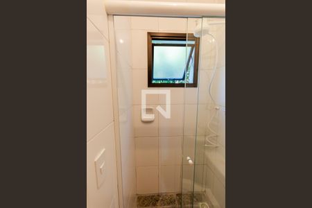 Banheiro de kitnet/studio para alugar com 1 quarto, 20m² em Vila Sao Pedro, Santo André