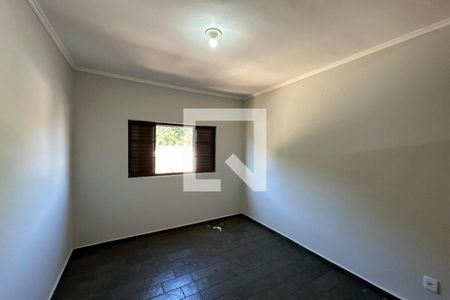 Quarto 1 de apartamento para alugar com 2 quartos, 51m² em Jardim Anhanguera, Ribeirão Preto