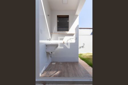 Casa à venda com 210m², 3 quartos e 4 vagasÁrea de Serviço