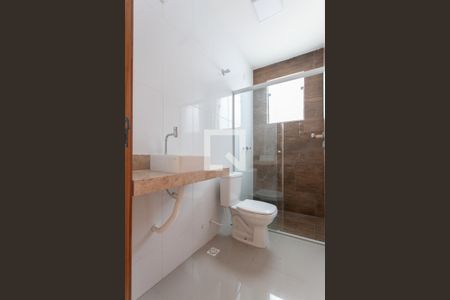 Casa à venda com 210m², 3 quartos e 4 vagasBanheiro Social