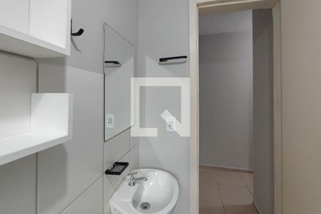 Banheiro  de apartamento para alugar com 1 quarto, 39m² em Jardim Nova Europa, Campinas