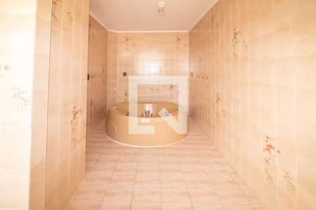 Apartamento à venda com 360m², 6 quartos e 4 vagasBanheiro da Suite 1