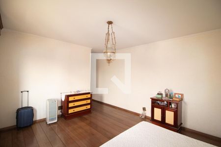 Apartamento à venda com 360m², 6 quartos e 4 vagasQuarto 2