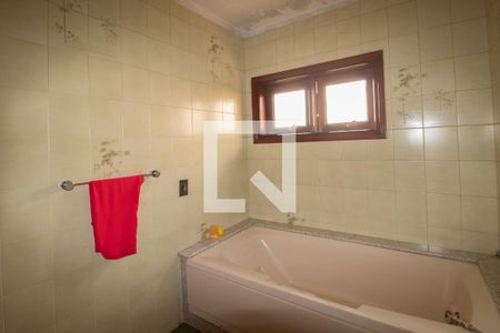 Apartamento à venda com 360m², 6 quartos e 4 vagasBanheiro da Suíte 2