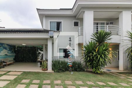 Casa de condomínio à venda com 265m², 4 quartos e 4 vagasÁrea externa