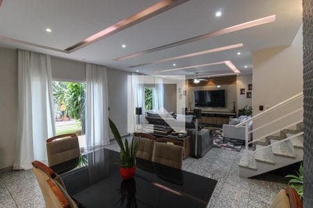 Sala de casa de condomínio à venda com 4 quartos, 265m² em Vargem Pequena, Rio de Janeiro