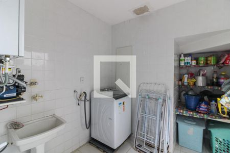 Casa de condomínio à venda com 265m², 4 quartos e 4 vagasÁrea de Serviço