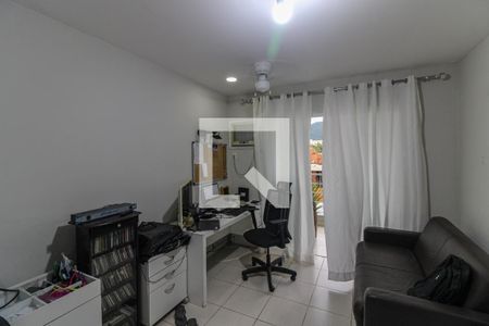 Casa de condomínio à venda com 265m², 4 quartos e 4 vagasQuarto 1