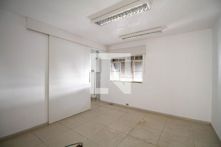 Quarto 2 de casa à venda com 4 quartos, 250m² em Vila Madalena, São Paulo
