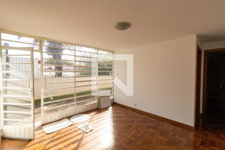 Sala de Jantar de casa para alugar com 3 quartos, 210m² em Vila Assunção, Porto Alegre