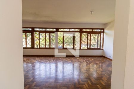 Sala de casa à venda com 3 quartos, 210m² em Vila Assunção, Porto Alegre