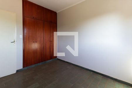 Quarto 1  de apartamento para alugar com 2 quartos, 52m² em Jardim Anhanguera, Ribeirão Preto