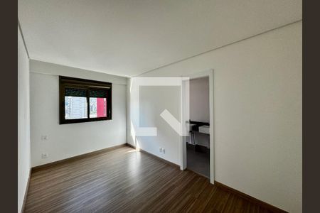 Quarto de apartamento à venda com 2 quartos, 63m² em Funcionários, Belo Horizonte