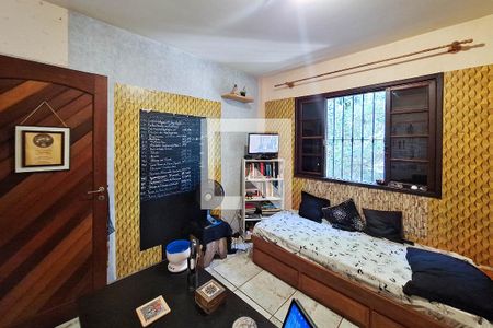 Quarto 1 de casa para alugar com 4 quartos, 180m² em Santa Rosa, Niterói