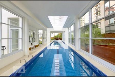 Apartamento para alugar com 33m², 1 quarto e 1 vaga Apartamento para alugar com 33m², 1 quarto e 1 vagaPiscina Coberta