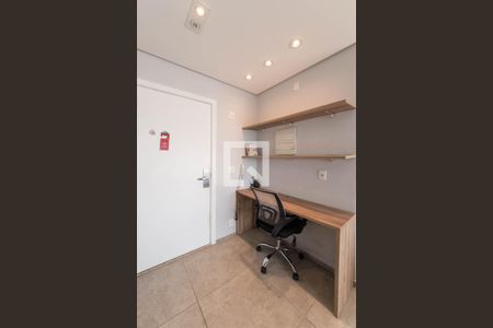 Apartamento para alugar com 33m², 1 quarto e 1 vaga Apartamento para alugar com 33m², 1 quarto e 1 vagaSala - Home Office