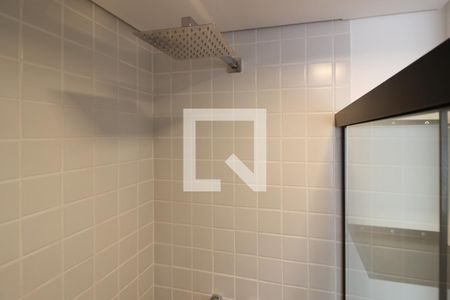 Banheiro de kitnet/studio para alugar com 1 quarto, 29m² em Pinheiros, São Paulo