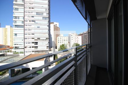Varanda de kitnet/studio para alugar com 1 quarto, 29m² em Pinheiros, São Paulo