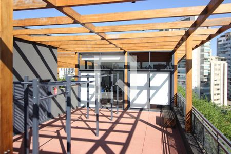 Studio para alugar com 29m², 1 quarto e sem vaga Studio para alugar com 29m², 1 quarto e sem vagaÁrea comum - Academia