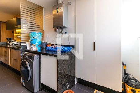 Apartamento à venda com 160m², 4 quartos e 2 vagas Apartamento à venda com 160m², 4 quartos e 2 vagasÁrea de Serviço