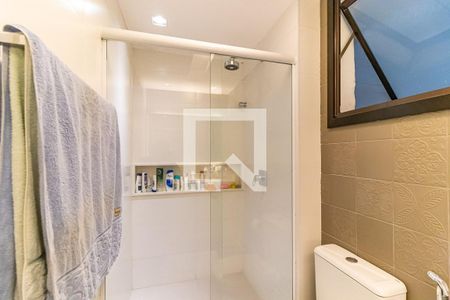 Apartamento à venda com 160m², 4 quartos e 2 vagas Apartamento à venda com 160m², 4 quartos e 2 vagasBanheiro Suíte