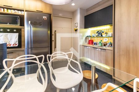 Apartamento à venda com 160m², 4 quartos e 2 vagas Apartamento à venda com 160m², 4 quartos e 2 vagasCozinha