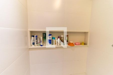 Apartamento à venda com 160m², 4 quartos e 2 vagas Apartamento à venda com 160m², 4 quartos e 2 vagasBanheiro Suíte