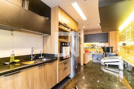 Apartamento à venda com 160m², 4 quartos e 2 vagas Apartamento à venda com 160m², 4 quartos e 2 vagasCozinha