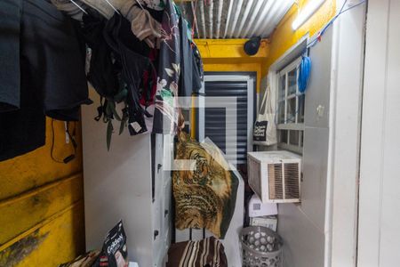 Casa à venda com 158m², 3 quartos e 2 vagasLavanderia