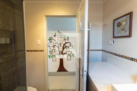 Casa à venda com 158m², 3 quartos e 2 vagasBanheiro 2