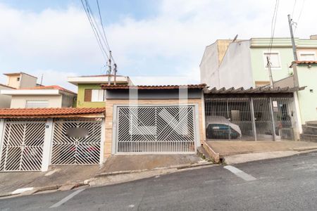 Casa à venda com 158m², 3 quartos e 2 vagasFachada