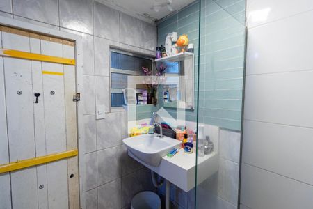Casa à venda com 158m², 3 quartos e 2 vagasBanheiro da Suíte