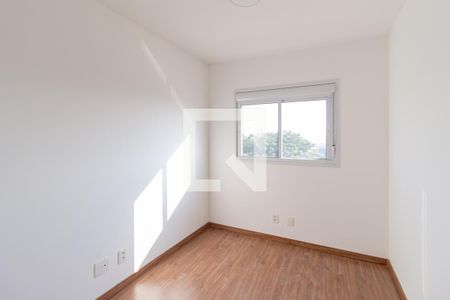 Quarto de apartamento para alugar com 2 quartos, 60m² em Jardim das Belezas, Carapicuíba