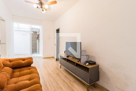 Sala de apartamento à venda com 1 quarto, 45m² em Chácara das Pedras, Porto Alegre