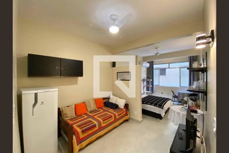 Sala/Quarto de kitnet/studio para alugar com 1 quarto, 32m² em Flamengo, Rio de Janeiro