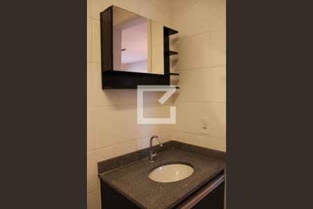 Apartamento para alugar com 34m², 2 quartos e sem vagaBanheiro