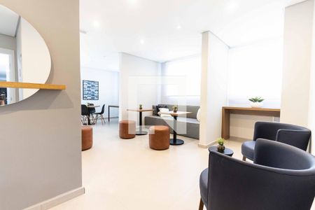 Apartamento para alugar com 42m², 2 quartos e sem vagaÁrea comum - Salão de festas