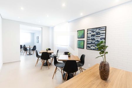 Apartamento para alugar com 42m², 2 quartos e sem vagaÁrea comum - Salão de festas