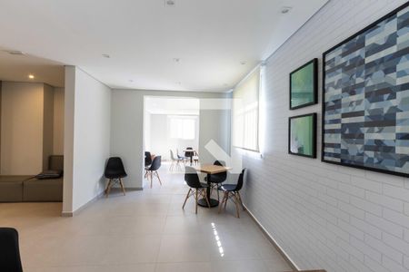 Apartamento para alugar com 42m², 2 quartos e sem vagaÁrea comum - Salão de festas